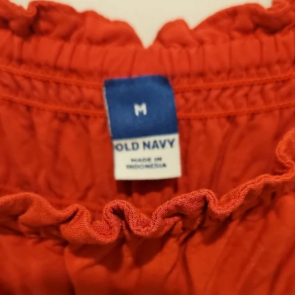 Old Navy Vibrant Red Ruffled Top - Picture 2 of 4